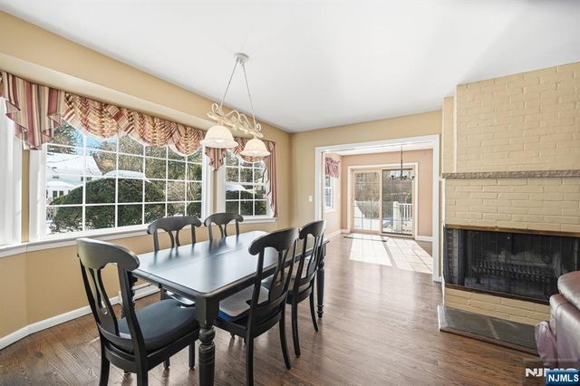 17 Pascack Road, Park Ridge, NJ 07656