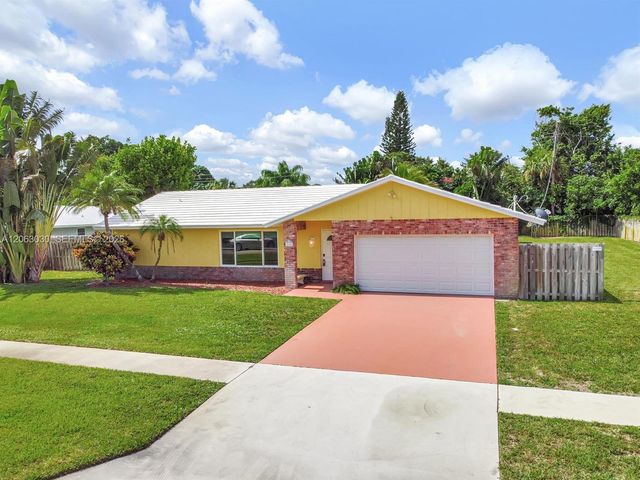 2480 Windsor Road, Palm Beach Gardens, FL 33410