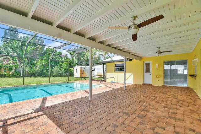 2480 Windsor Road, Palm Beach Gardens, FL 33410