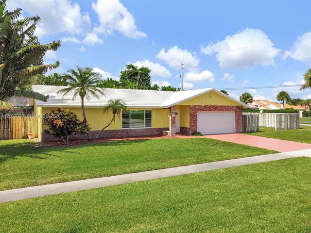 2480 Windsor Road, Palm Beach Gardens, FL 33410