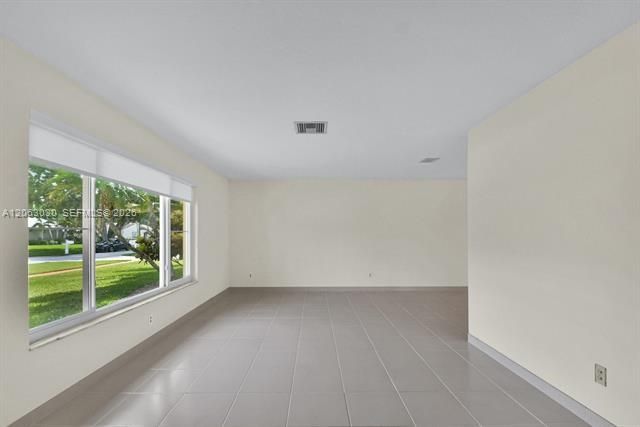 2480 Windsor Road, Palm Beach Gardens, FL 33410