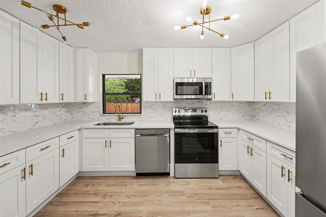 2850 59TH AVENUE N, St Petersburg, FL 33714