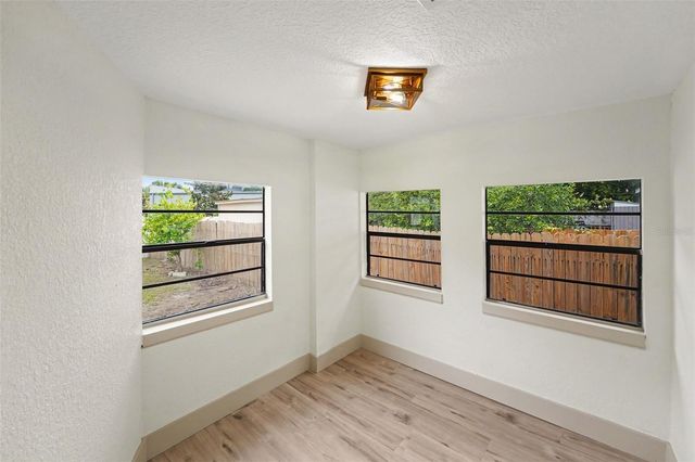 2850 59TH AVENUE N, St Petersburg, FL 33714
