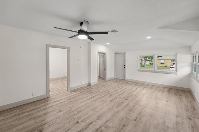2850 59TH AVENUE N, St Petersburg, FL 33714