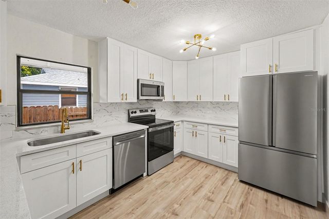 2850 59TH AVENUE N, St Petersburg, FL 33714