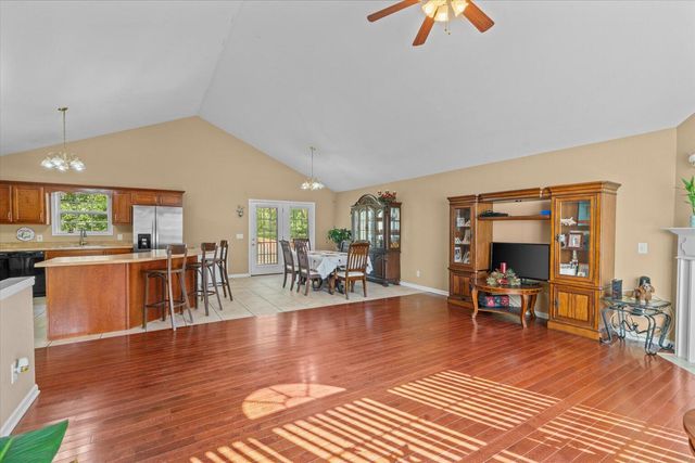 828 Nelson Kile Road NE, Dalton, GA 30721