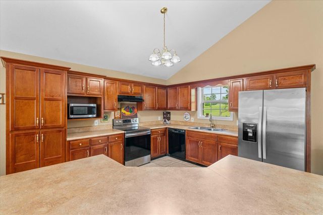 828 Nelson Kile Road NE, Dalton, GA 30721