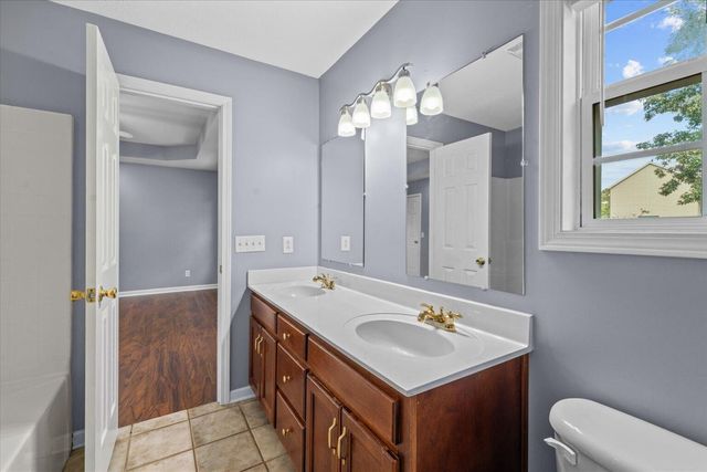 828 Nelson Kile Road NE, Dalton, GA 30721