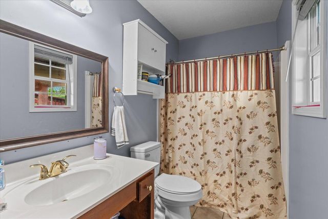 828 Nelson Kile Road NE, Dalton, GA 30721