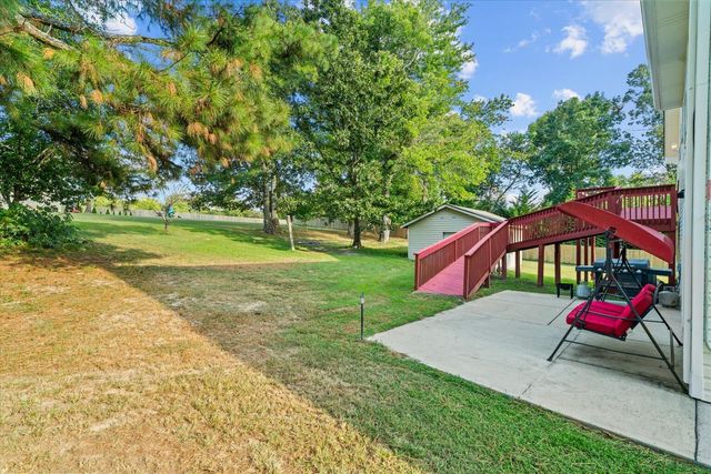 828 Nelson Kile Road NE, Dalton, GA 30721