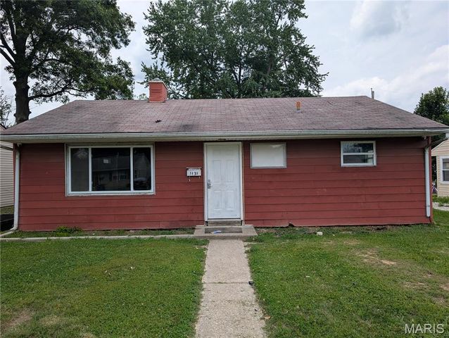 1138 Lilac Drive, Belleville, IL 62220