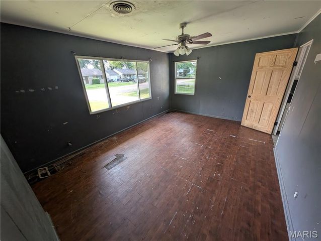 1138 Lilac Drive, Belleville, IL 62220