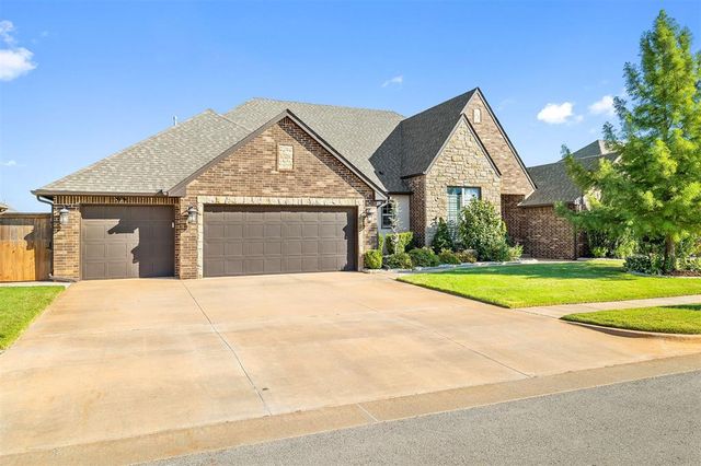 9117 SW 32nd Street, Oklahoma City, OK 73179