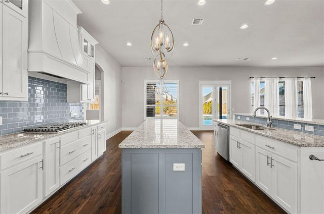 9117 SW 32nd Street, Oklahoma City, OK 73179