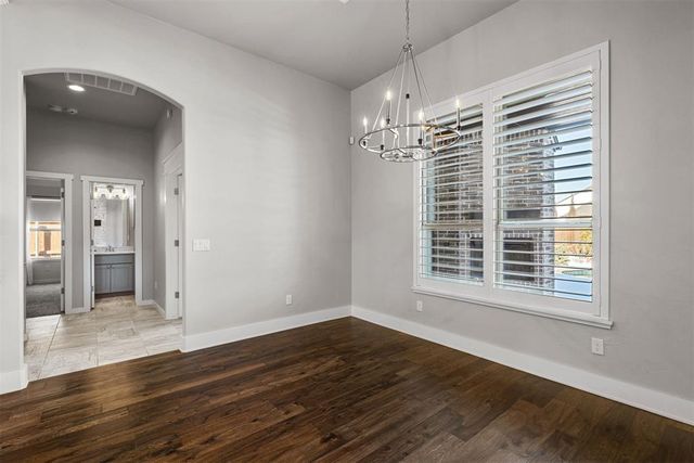 9117 SW 32nd Street, Oklahoma City, OK 73179