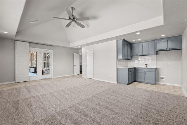 9117 SW 32nd Street, Oklahoma City, OK 73179