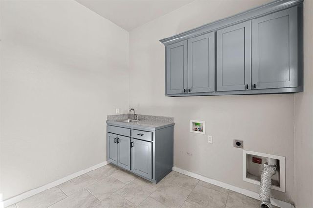 9117 SW 32nd Street, Oklahoma City, OK 73179