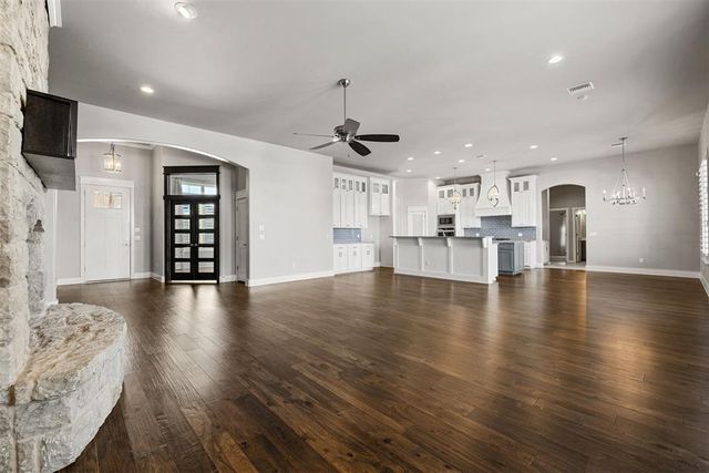 9117 SW 32nd Street, Oklahoma City, OK 73179