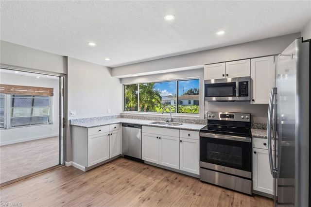 1010 NE 3rd ST, Cape Coral, FL 33909