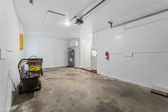 1010 NE 3rd ST, Cape Coral, FL 33909