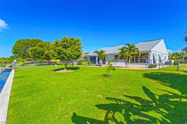 1010 NE 3rd ST, Cape Coral, FL 33909