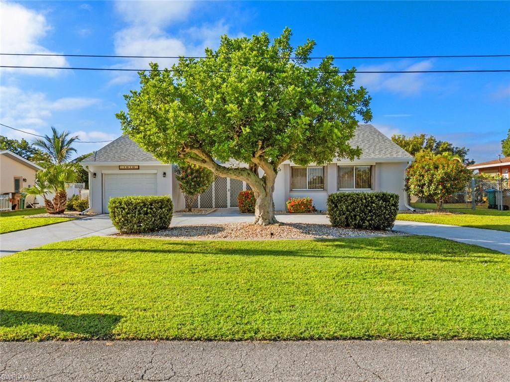 1010 NE 3rd ST, Cape Coral, FL 33909