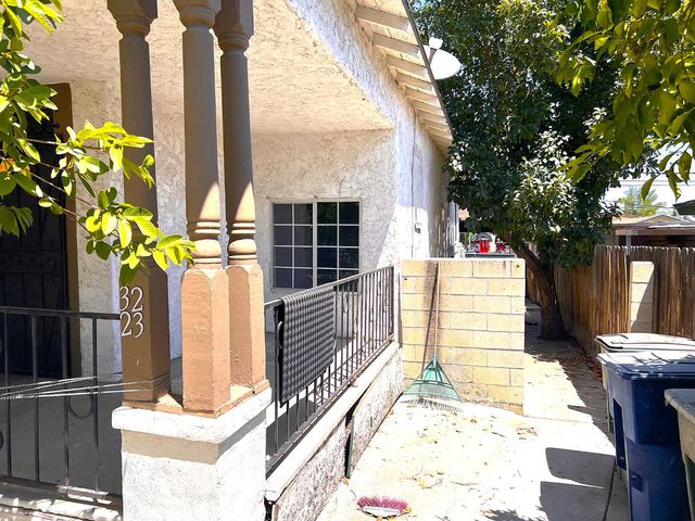 3223 E Madison Avenue, Fresno, CA 93702