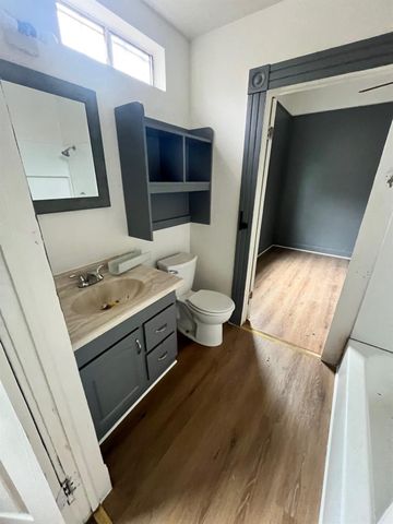 3223 E Madison Avenue, Fresno, CA 93702