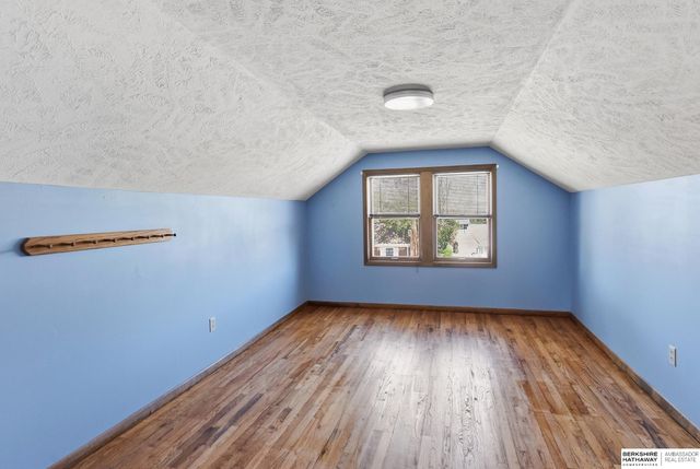 3925 Castelar Street, Omaha, NE 68105