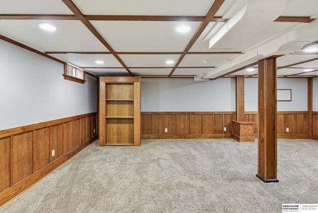 3925 Castelar Street, Omaha, NE 68105