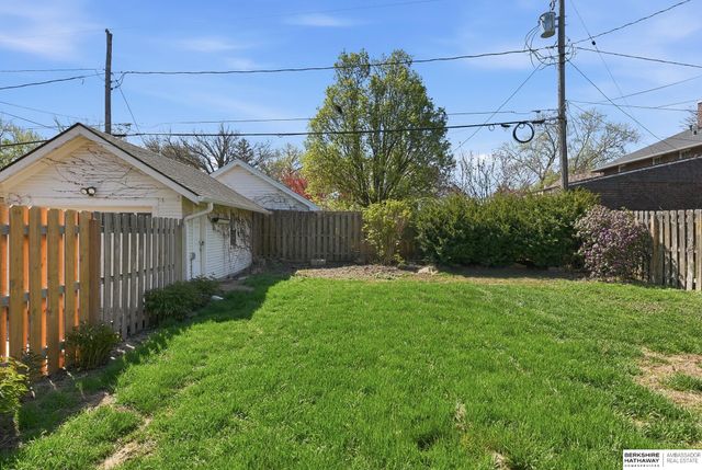 3925 Castelar Street, Omaha, NE 68105