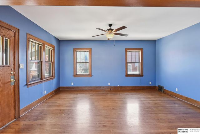 3925 Castelar Street, Omaha, NE 68105