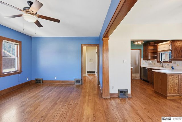 3925 Castelar Street, Omaha, NE 68105