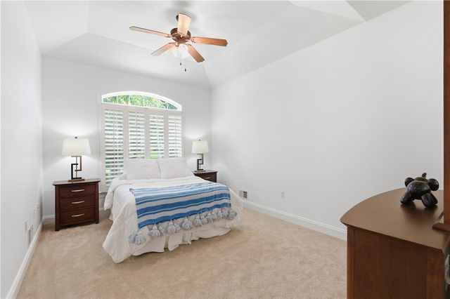 2009 Deacon Dr 4, Unity Twp, PA 15650