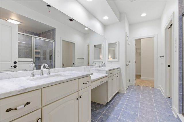 2009 Deacon Dr 4, Unity Twp, PA 15650