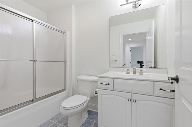 2009 Deacon Dr 4, Unity Twp, PA 15650