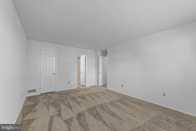 4203-A BURRY PORT WAY, Mount Laurel, NJ 08054