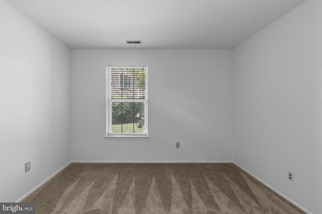4203-A BURRY PORT WAY, Mount Laurel, NJ 08054