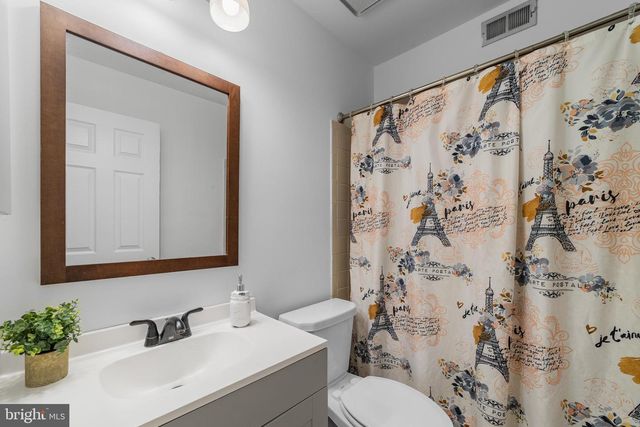 4203-A BURRY PORT WAY, Mount Laurel, NJ 08054