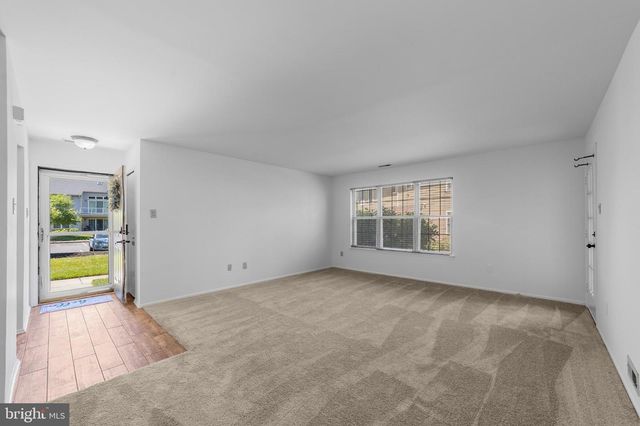 4203-A BURRY PORT WAY, Mount Laurel, NJ 08054
