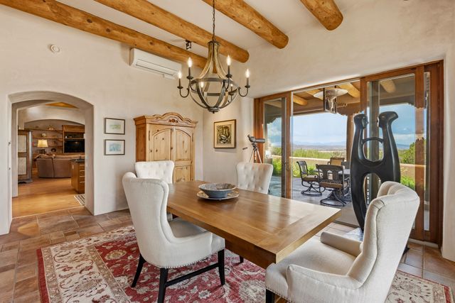 81 Calle Ventoso W, Santa Fe, NM 87506