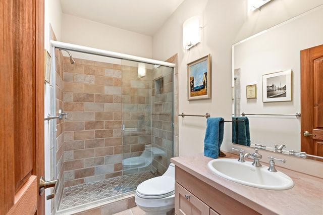 81 Calle Ventoso W, Santa Fe, NM 87506