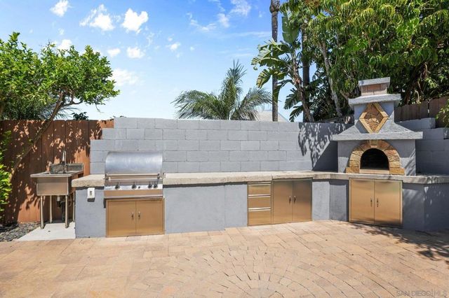 11153 Acaso, San Diego, CA 92126