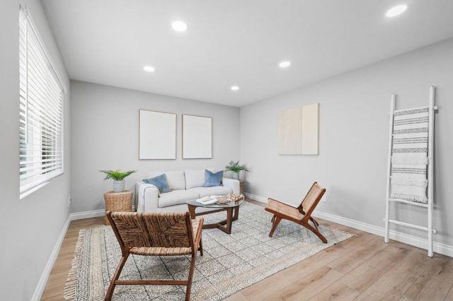 11153 Acaso, San Diego, CA 92126