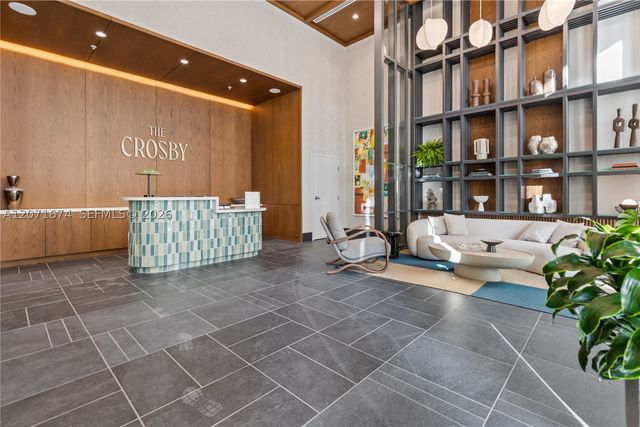 11 NE 6 ST 3213, Miami, FL 33132