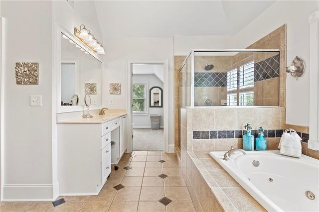 388 Golf Crest Drive, Acworth, GA 30101