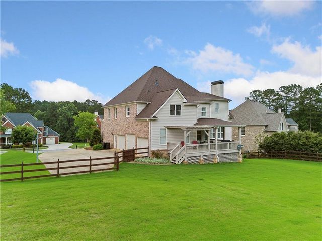 388 Golf Crest Drive, Acworth, GA 30101