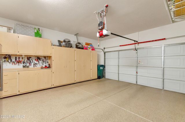 909 W Leatherleaf Drive, Tucson, AZ 85755