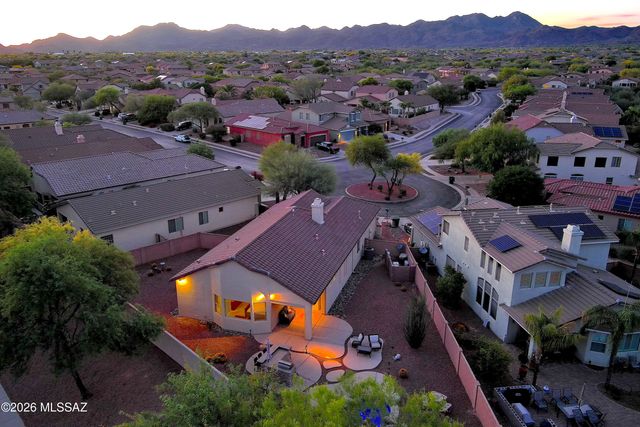 909 W Leatherleaf Drive, Tucson, AZ 85755