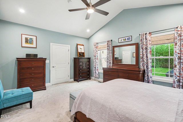 812 Canyoncreek Lane, Fuquay Varina, NC 27526